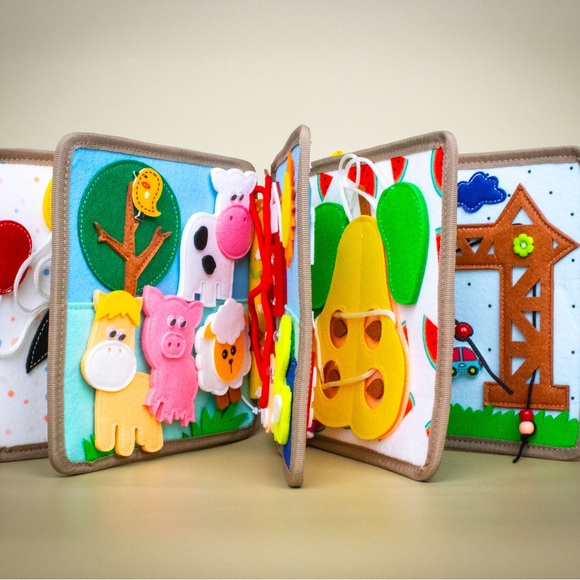 Personalized Felt Deer Quiet Book - Picture 3 of 8